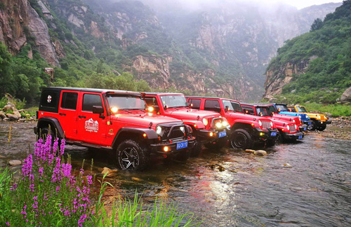 Jeep Camping Tour in Baihe Gorge 
